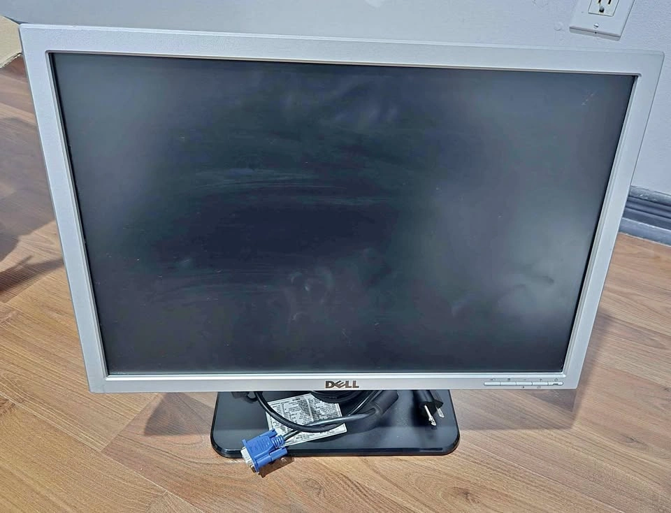 Dell 19-inch Widescreen LCD Monitor