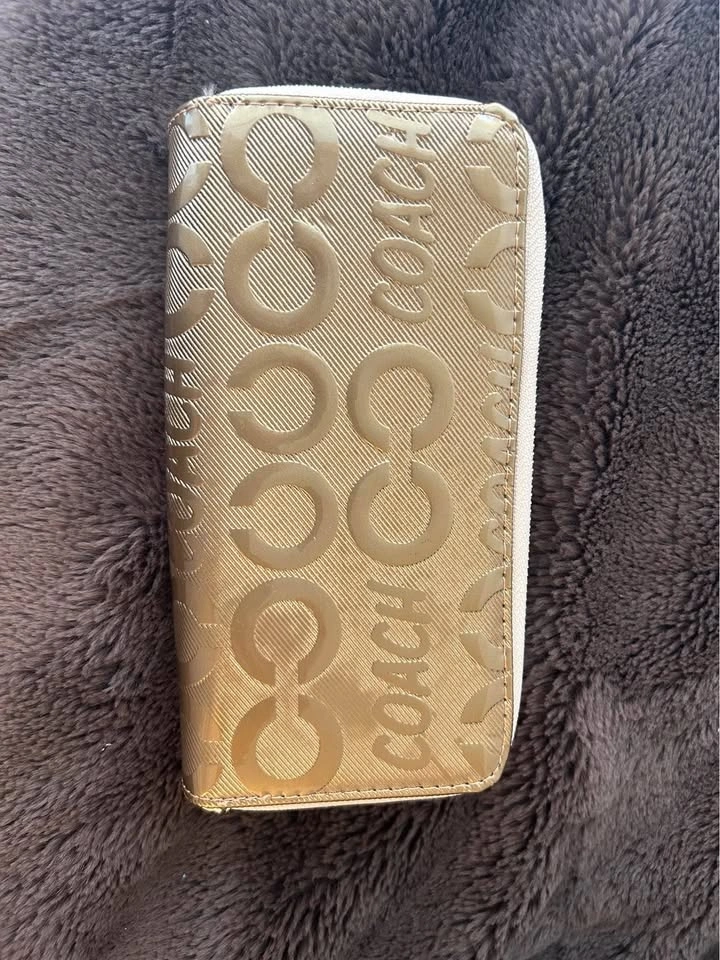 Coach Y2K Op Art Wallet Metallic Gold - photo 2