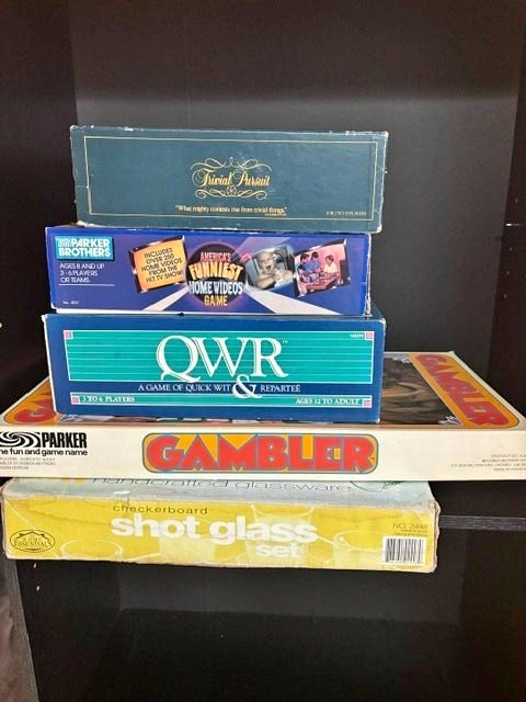 Retro & Novelty Board Game Mega-Bundle (5 Games)