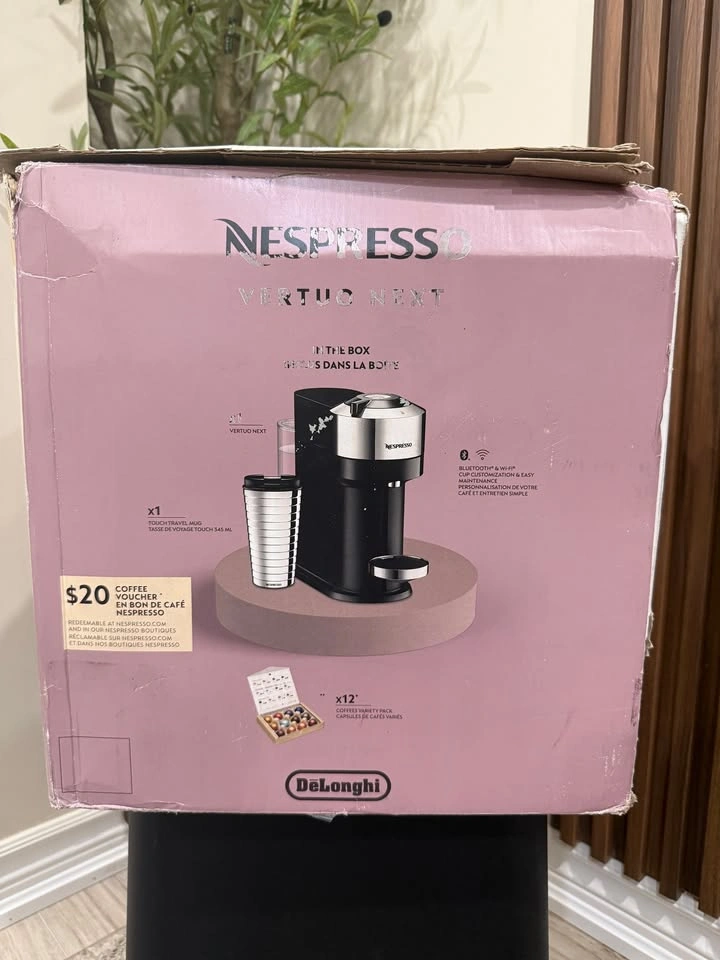 Nespresso Coffee Machine - photo 4