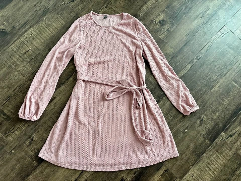 Blush pink M maternity dress