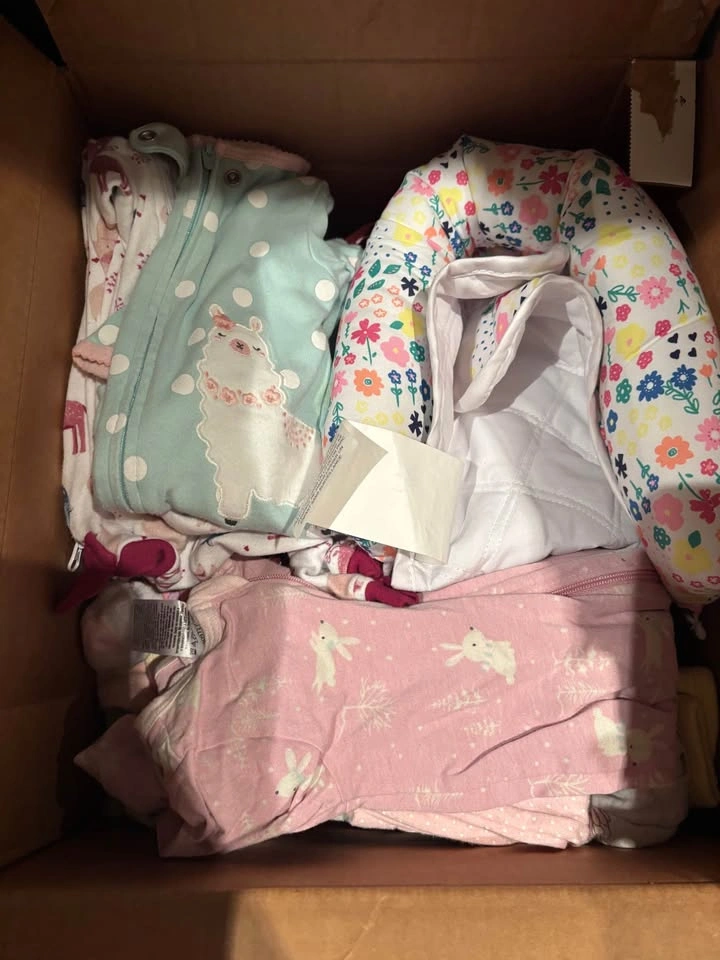 box New born & 0-3m outfits, Car seat support - photo 3