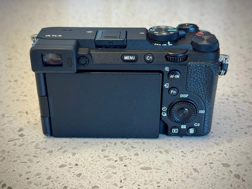 Sony a7cR - photo 2