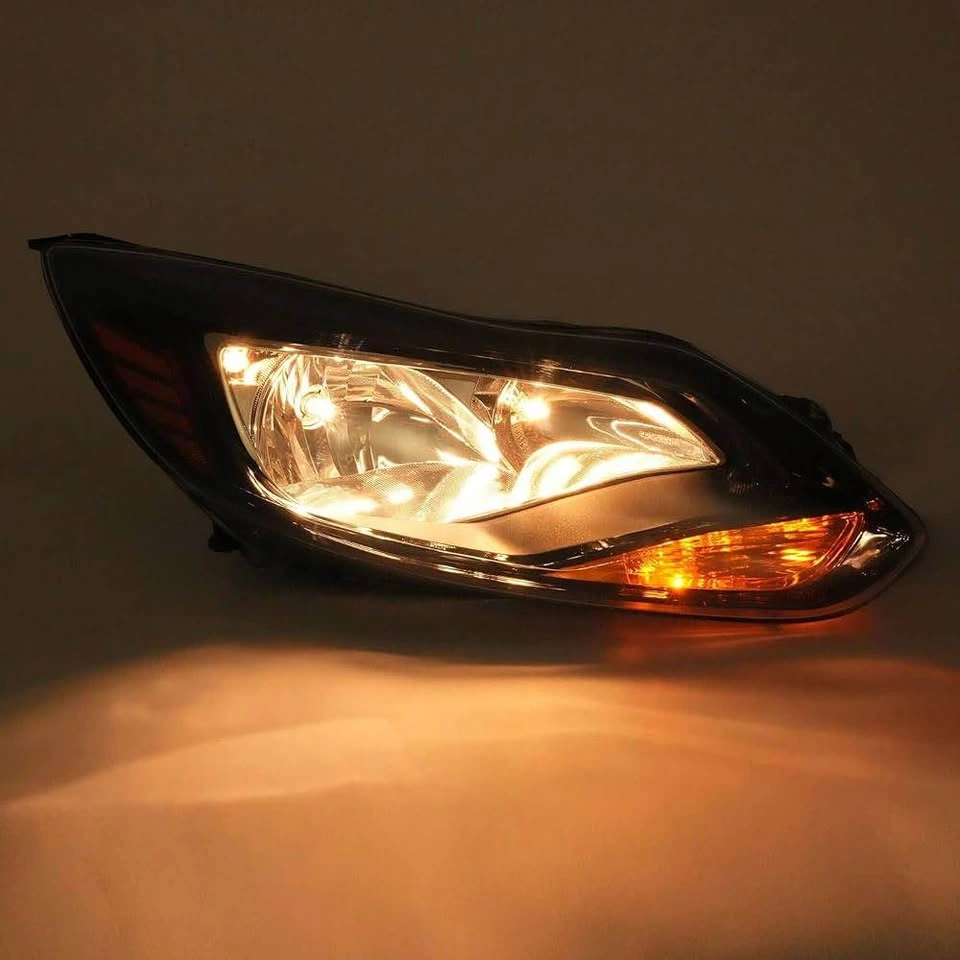 Ford Focus Headlights Pair - photo 2