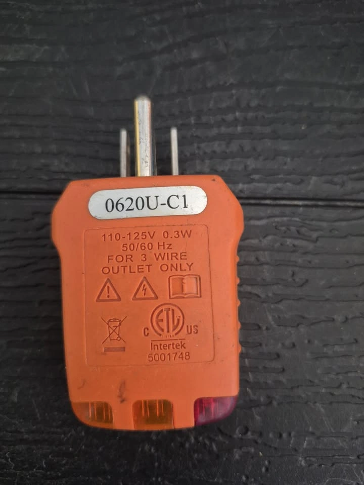 Klein Tools RT210 GFCI Outlet Tester - 120V - photo 2
