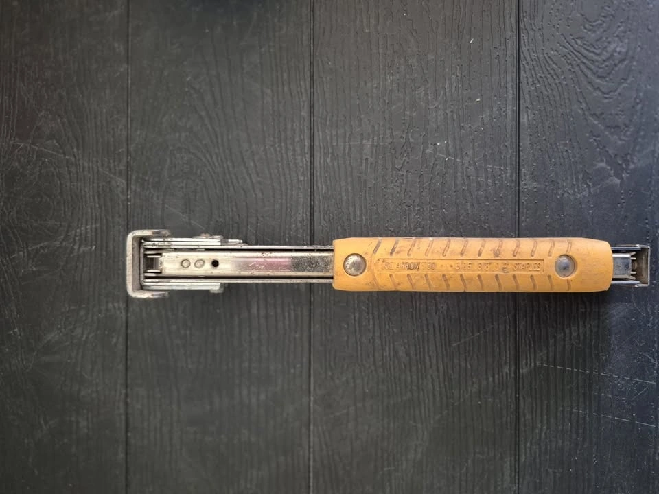 Arrow HT50P Hammer Tacker - Pro Staple Gun, Uses T50 Staples - photo 2