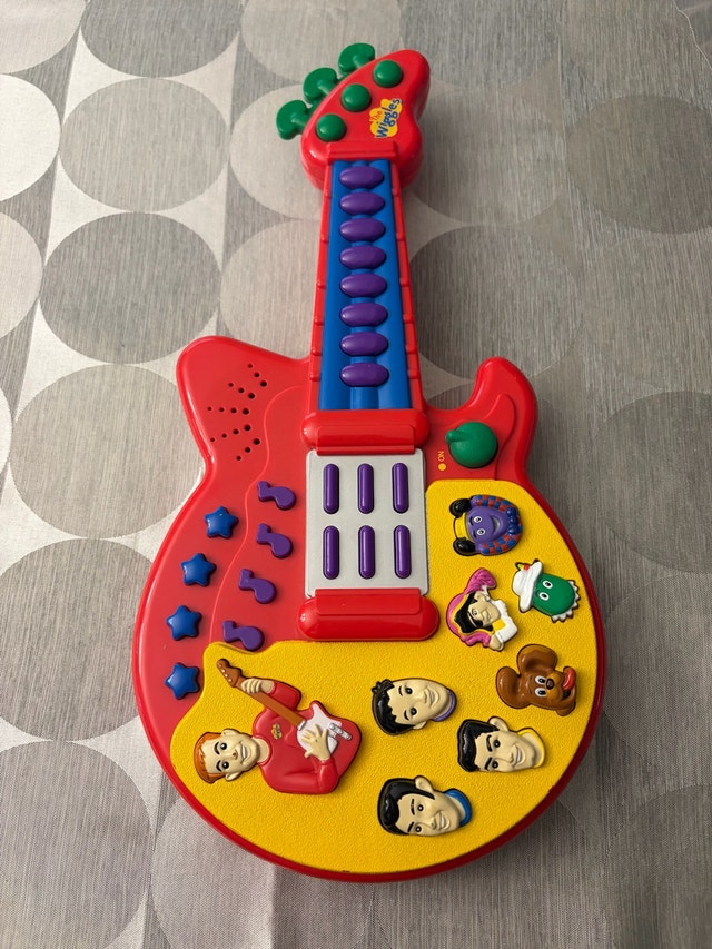Spin Master Wiggles Wiggly Giggly Guitar 2003 Vintage - photo 3