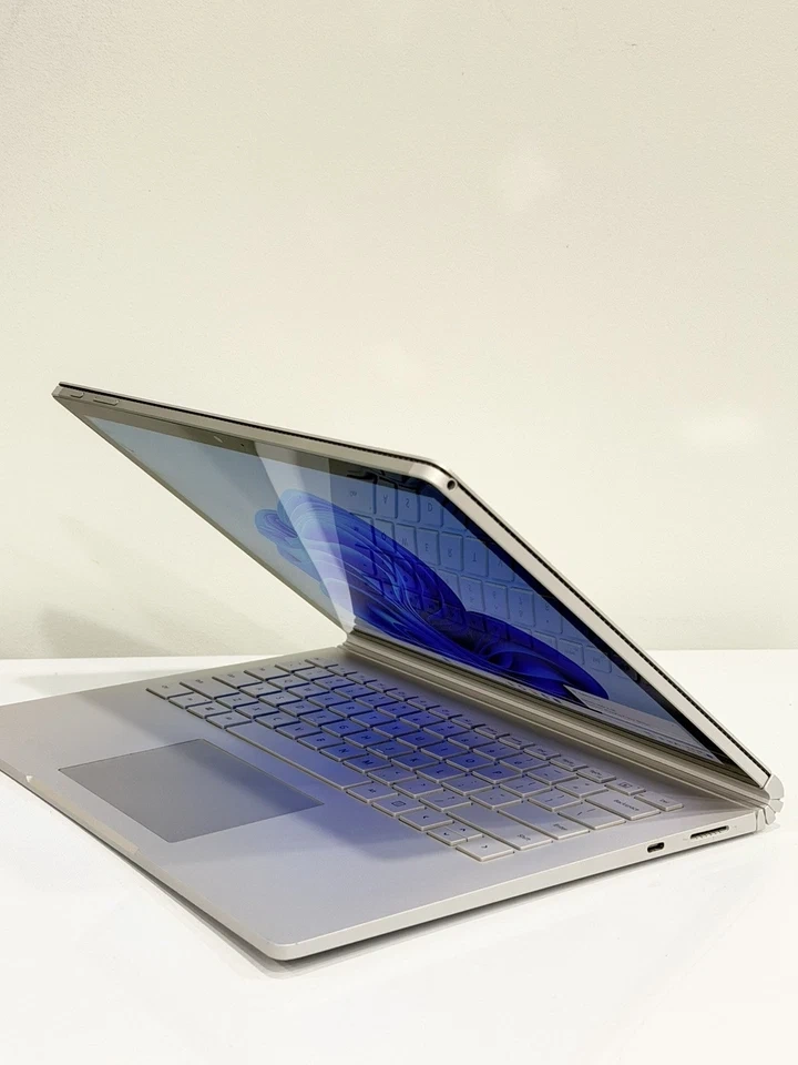 Microsoft Surface Book 1st Gen 13.5" i5 8GB 128GB SSD - photo 3