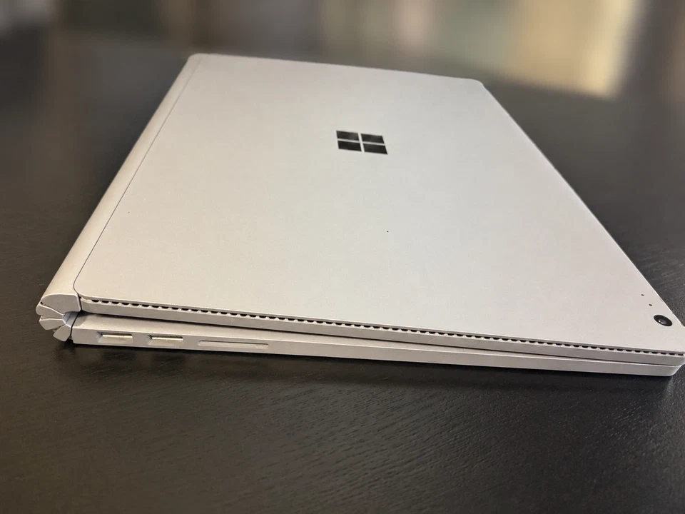 Microsoft Surface Book 1st Gen 13.5" i5 8GB 128GB SSD - photo 5