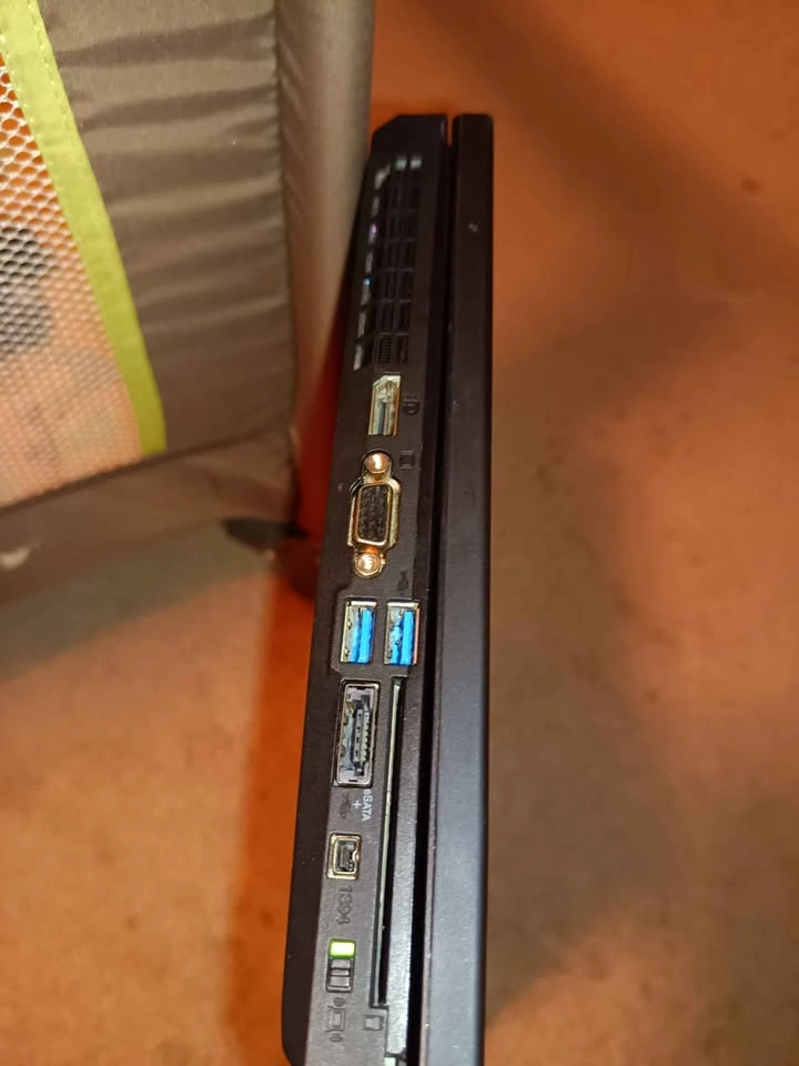 Lenovo ThinkPad W520 i7-2720QM 12GB RAM 160GB Linux Mint - photo 3