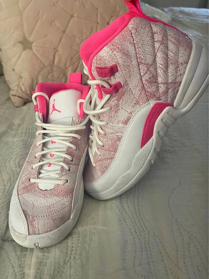 Air Jordan 12 Retro