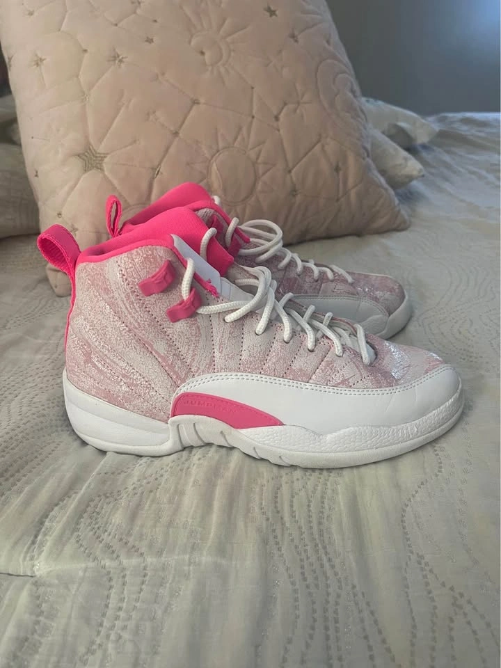 Air Jordan 12 Retro - photo 3