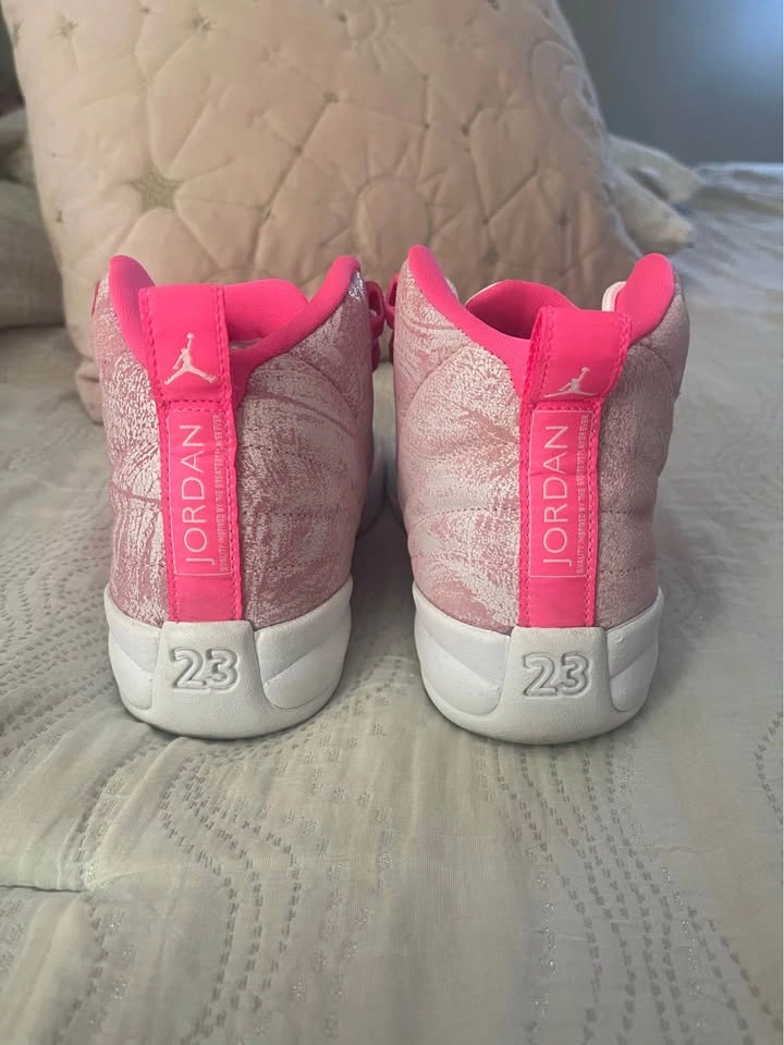 Air Jordan 12 Retro - photo 4