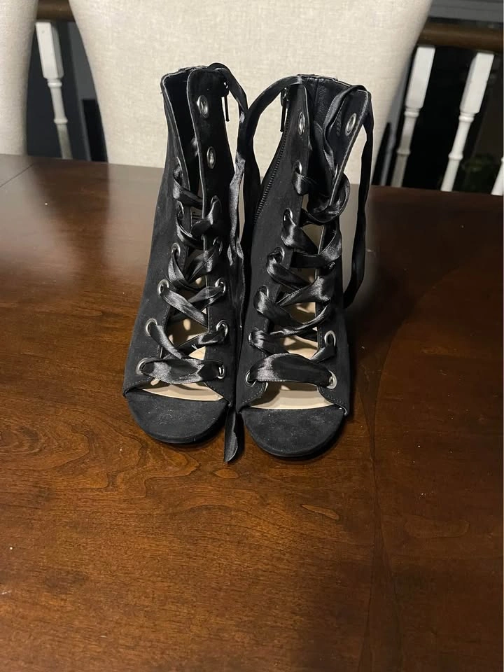 Women's Heels Size 6 - photo 2