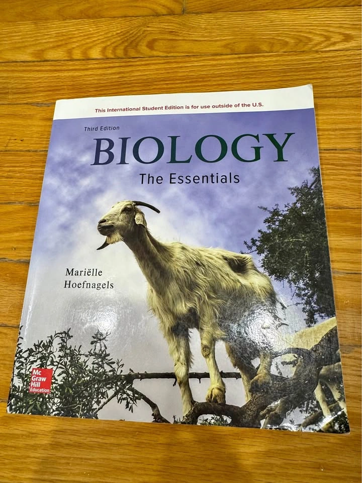 Biology the essential book