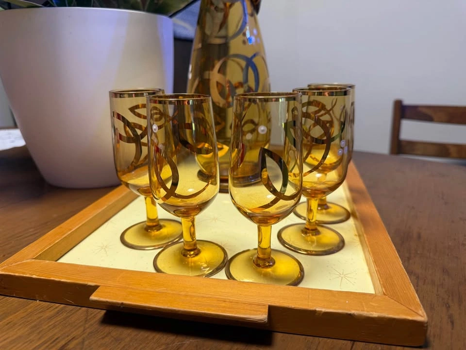 Vintage amber glass decanter and cordial set with gold overlay - photo 2
