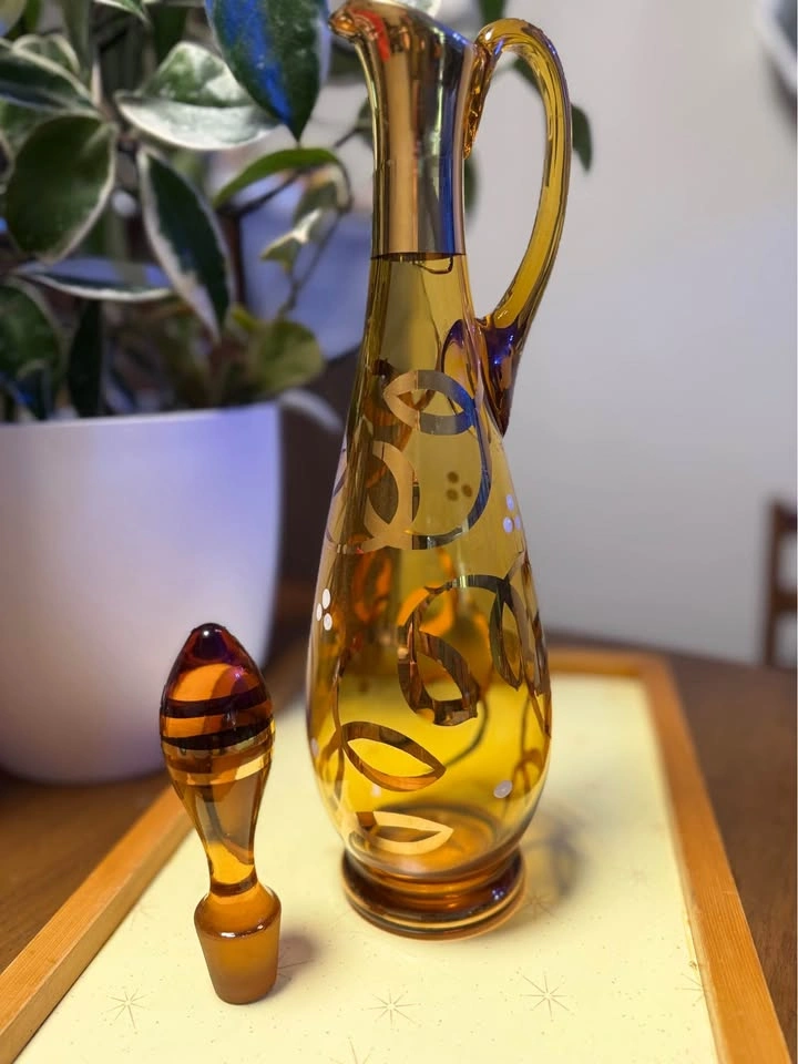 Vintage amber glass decanter and cordial set with gold overlay - photo 5