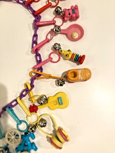 Vintage Retro 1980's Plastic Bell Clip On Charm Necklace - photo 5