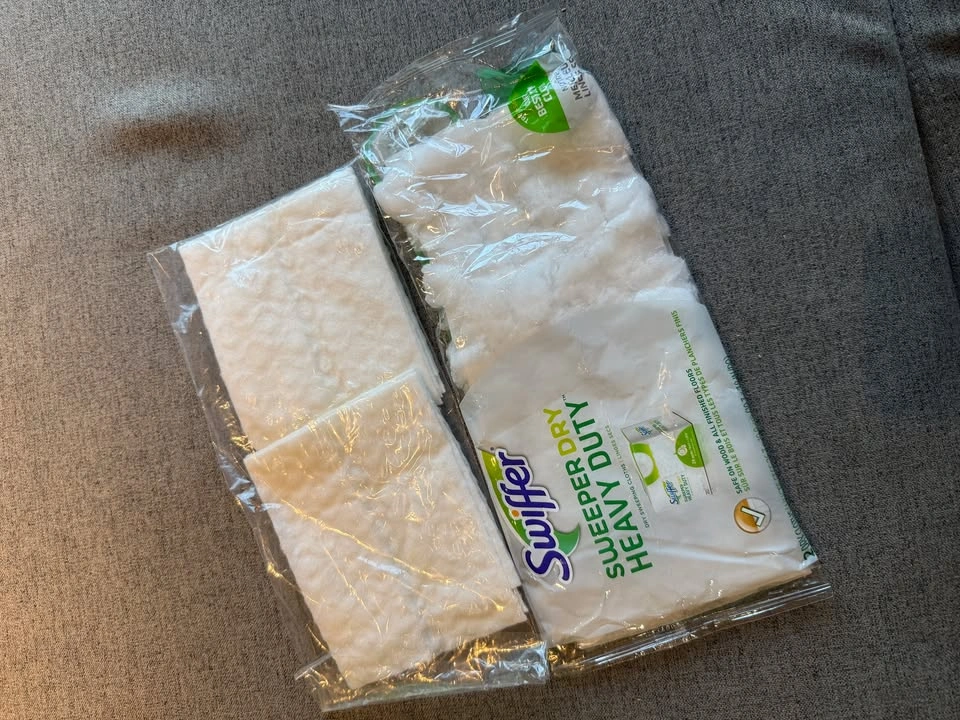 Swiffer Sweeper 2-in-1 Dry + Wet Floor Mopping Bundle - photo 3