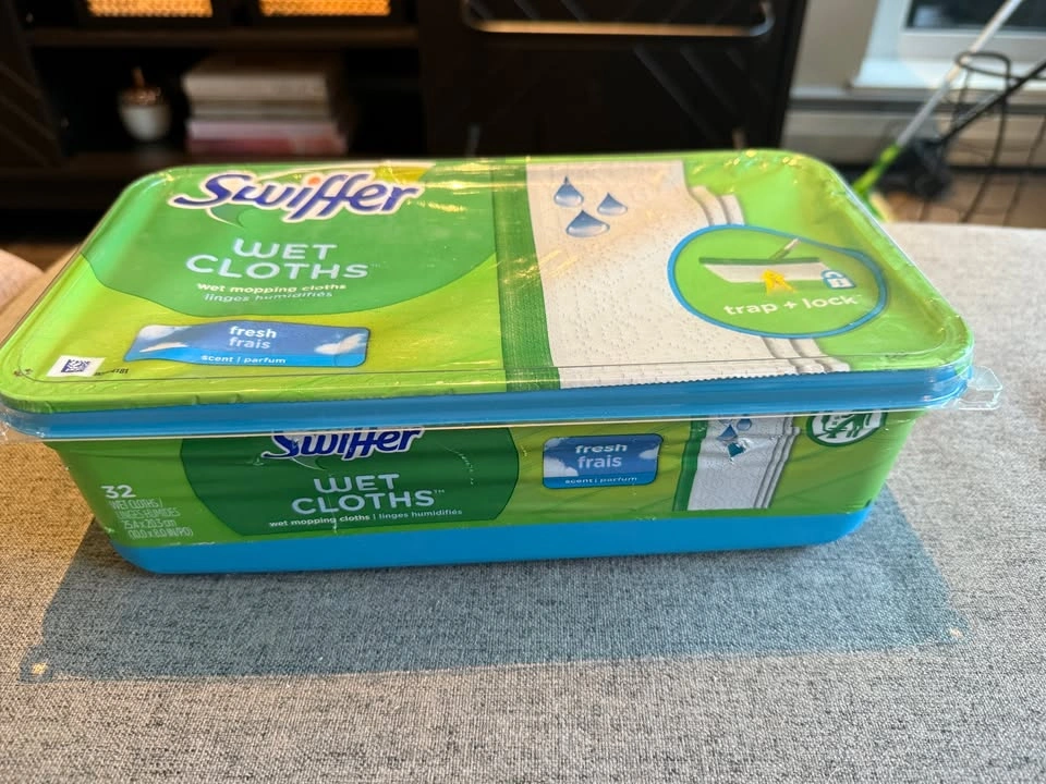 Swiffer Sweeper 2-in-1 Dry + Wet Floor Mopping Bundle - photo 4