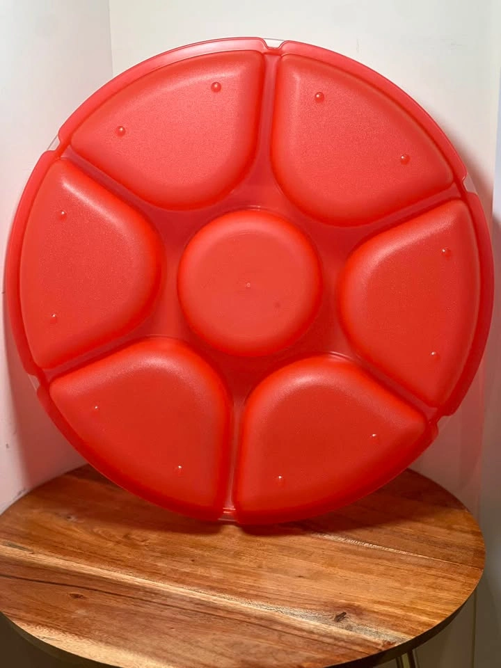 Vintage Tupperware Serving Center Set with Lid - Red & Frosted C - photo 2