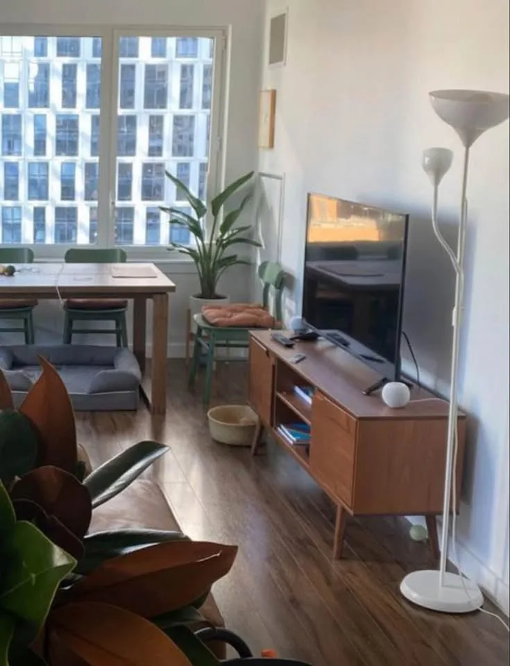 Sharp 50" 4K Ultra HD HDR Smart LED TV image indicator(2)