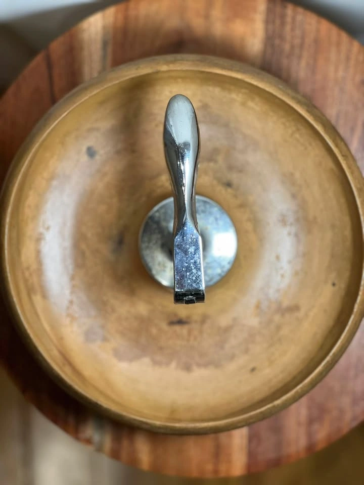 Vintage Mid-Century Modern Hellerware Wood & Chrome Nut Bowl - photo 3