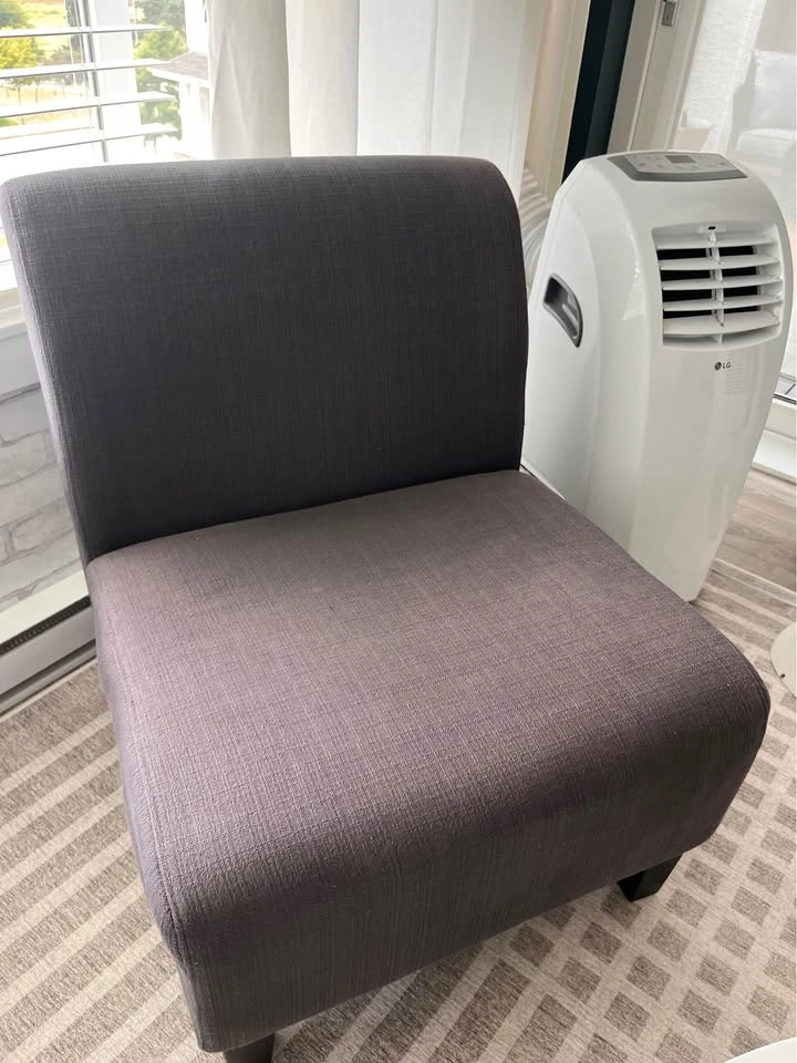 Dark grey accent chair - photo 2