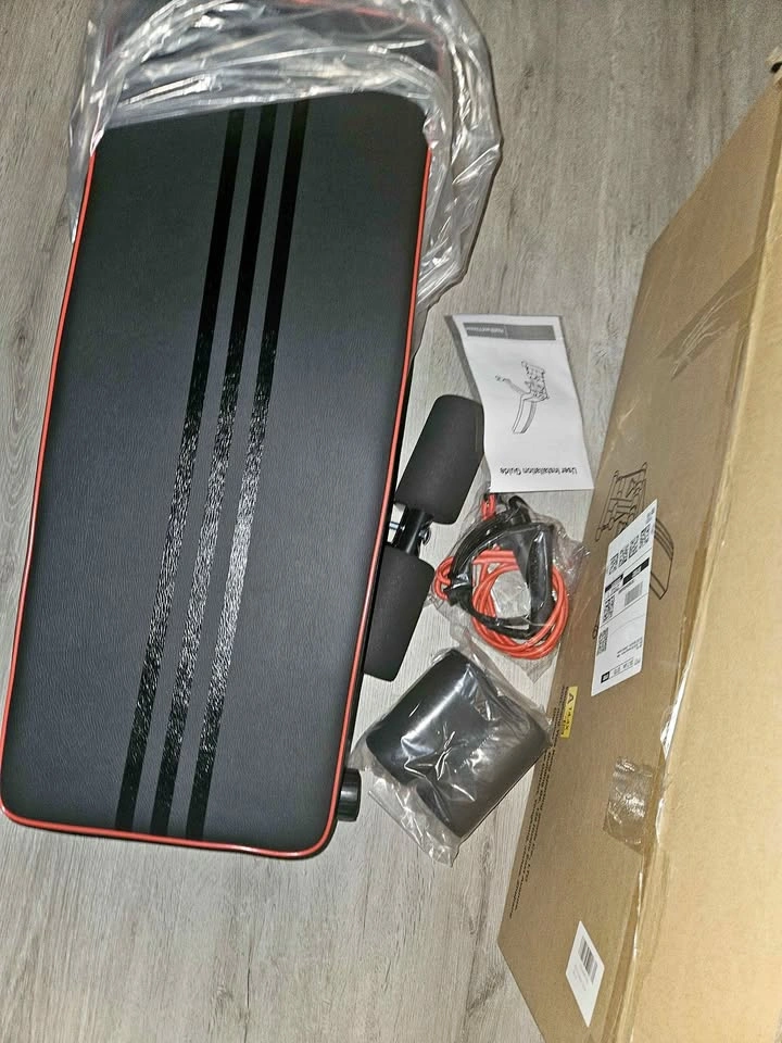 Brand New Adjustable Weight Bench