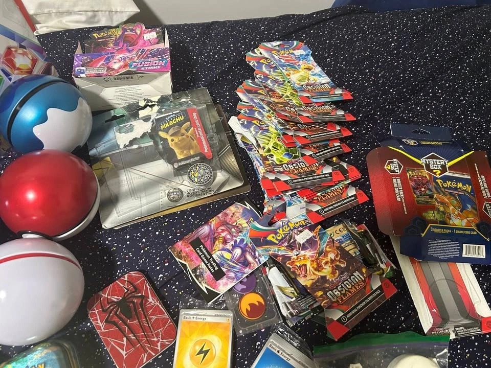 Pokémon TCG Empty Tins, Boxes & Promo Materials Lot - photo 4