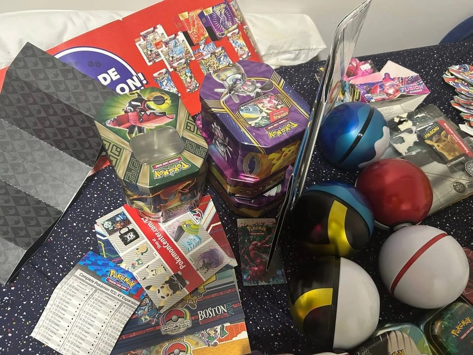 Pokémon TCG Empty Tins, Boxes & Promo Materials Lot - photo 5