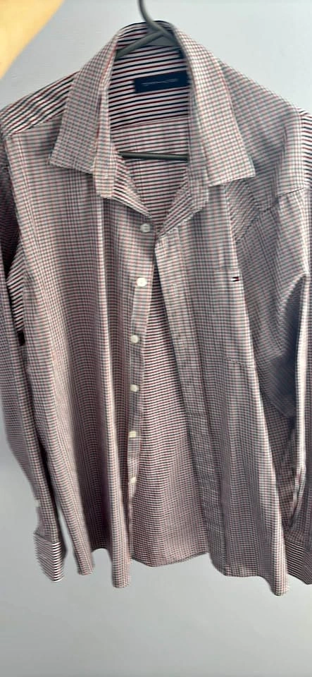 Plaid Tommy Hilfiger long sleeve button up dress shirt