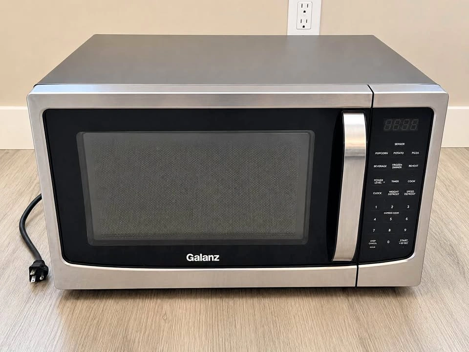Galanz Countertop Microwave