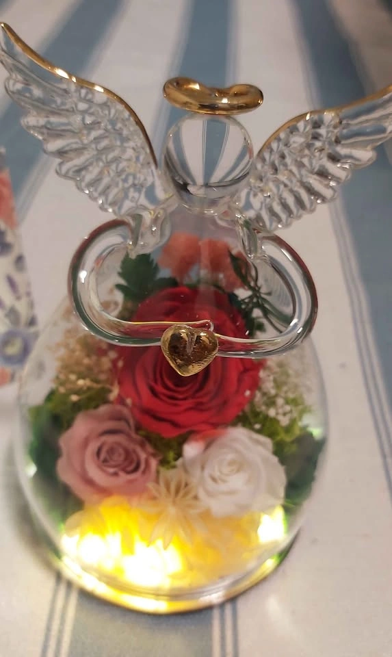 Glass Angel Figurine with preserved real roses and led light - photo 2