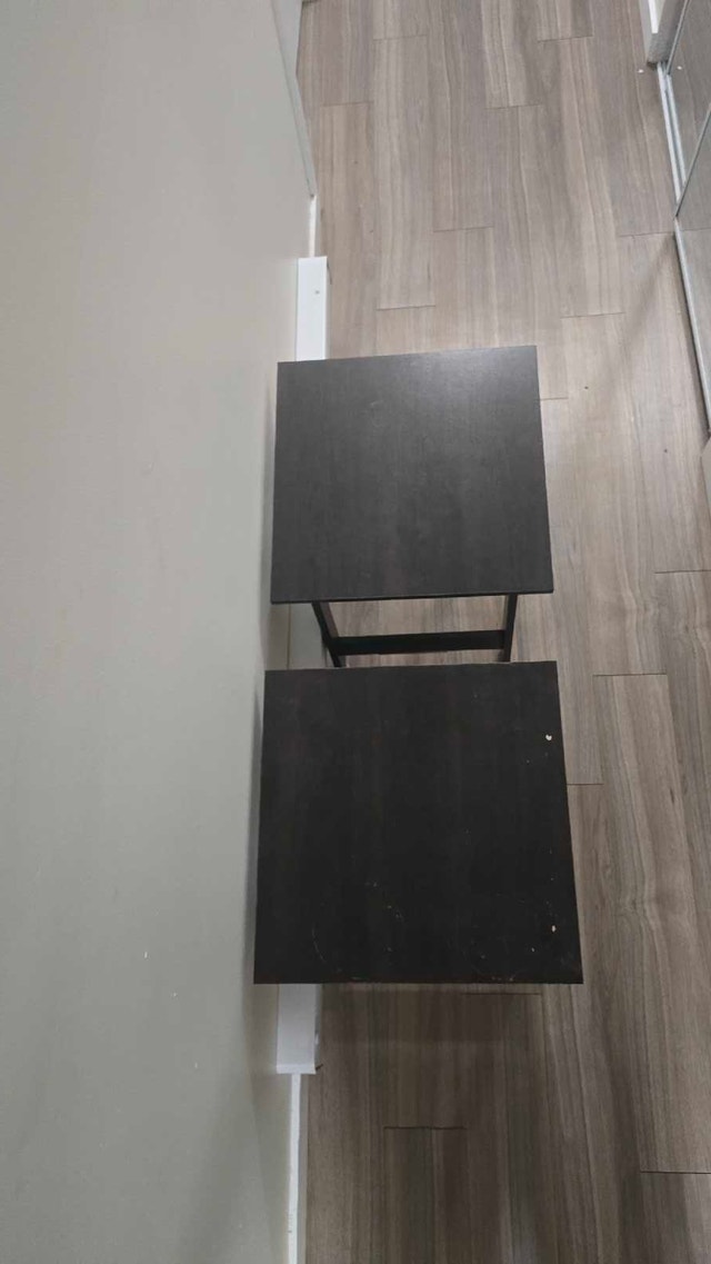 2 small espresso brown side tables - photo 3