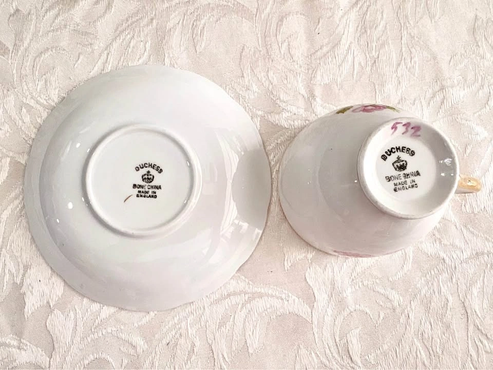Duchess Bone China Floral Tea Cup and Saucer Set - photo 2