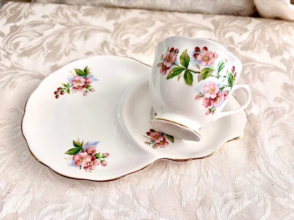 Royal Albert Evesham Bone China Tennis Set - photo 4