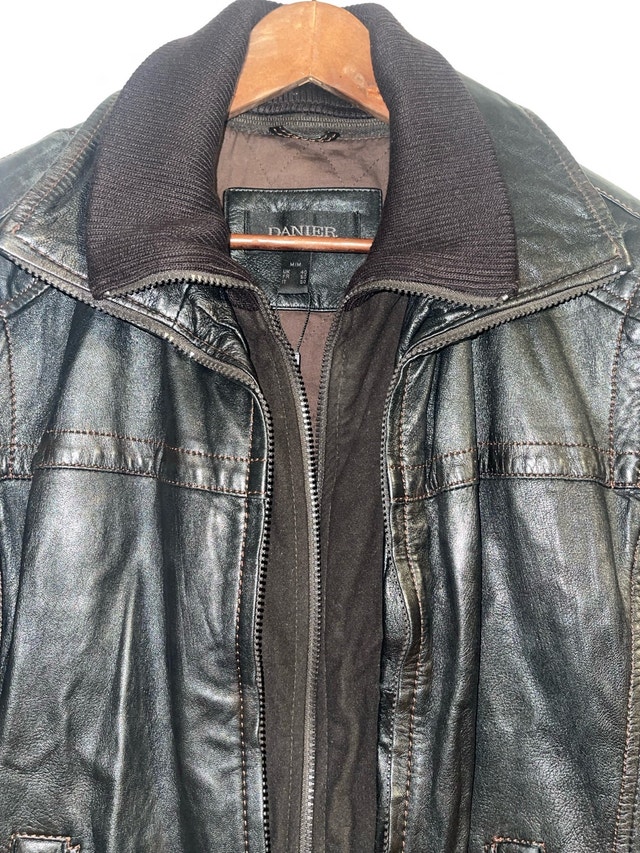 Danier Leather Men’s Jacket - photo 3