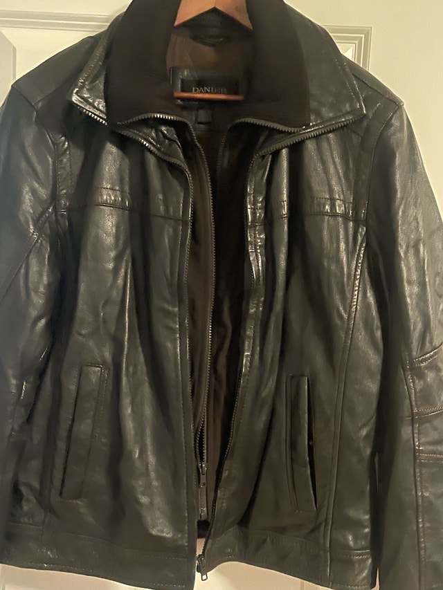 Danier Leather Men’s Jacket - photo 5