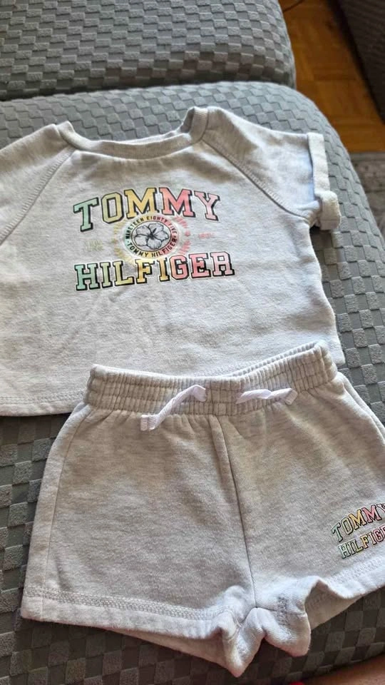 Tommy Hilfiger Two-Piece Set Size 12m