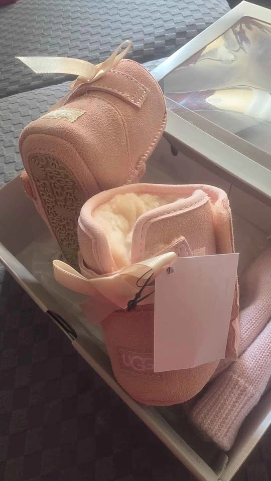 UGG Jesse Bow II and Beanie Set - photo 2
