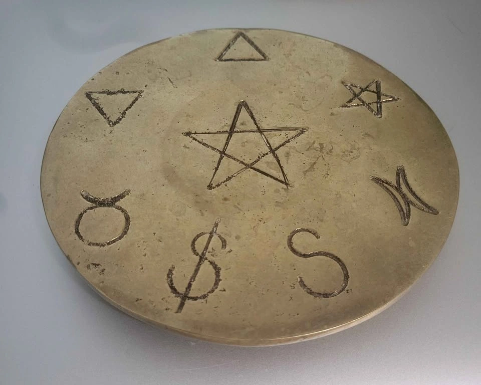 Vintage Brass Gardnerian Altar Pentacle - photo 4
