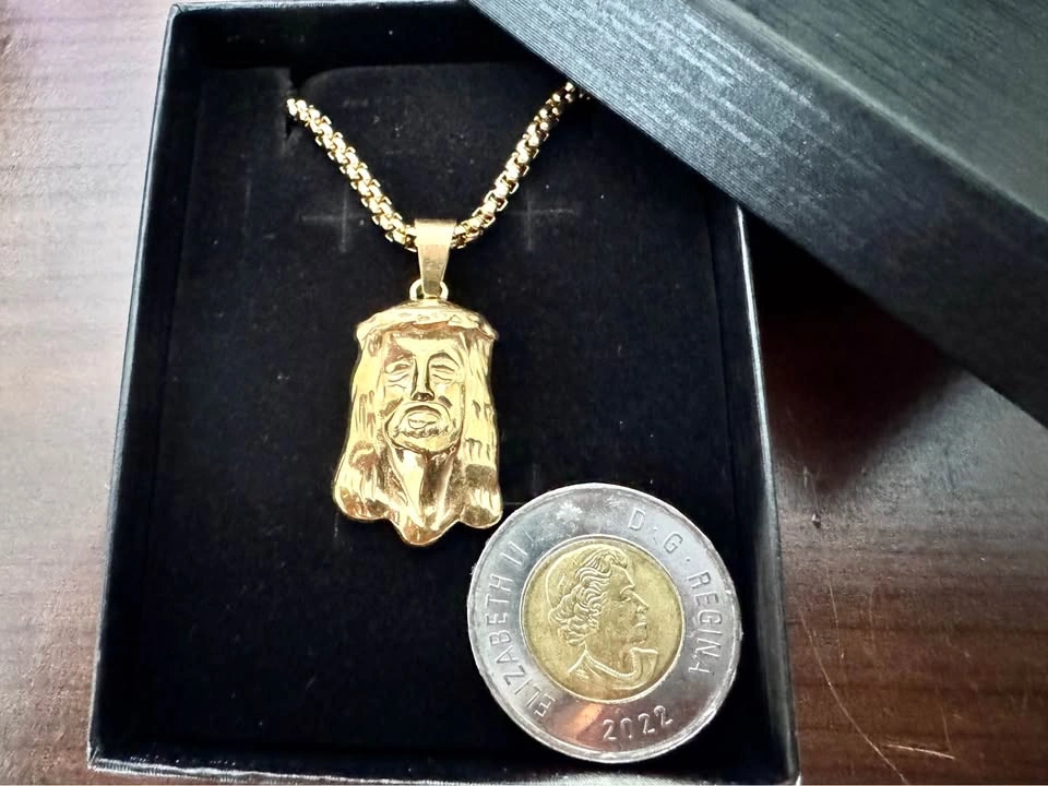 Jesus Piece Pendant – 18K Gold Plated - photo 2