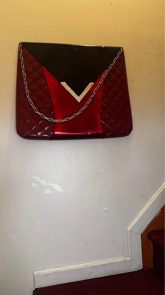Quilted Handbag Wall Art - photo 2