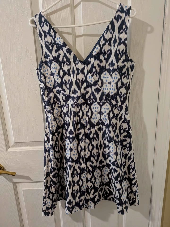 Gap 100% Linen Ikat Print Dress with Pockets - Size 6 - photo 2