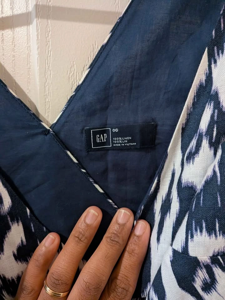 Gap 100% Linen Ikat Print Dress with Pockets - Size 6 - photo 3