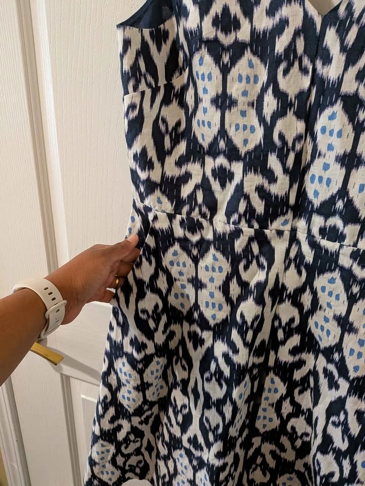 Gap 100% Linen Ikat Print Dress with Pockets - Size 6 - photo 5