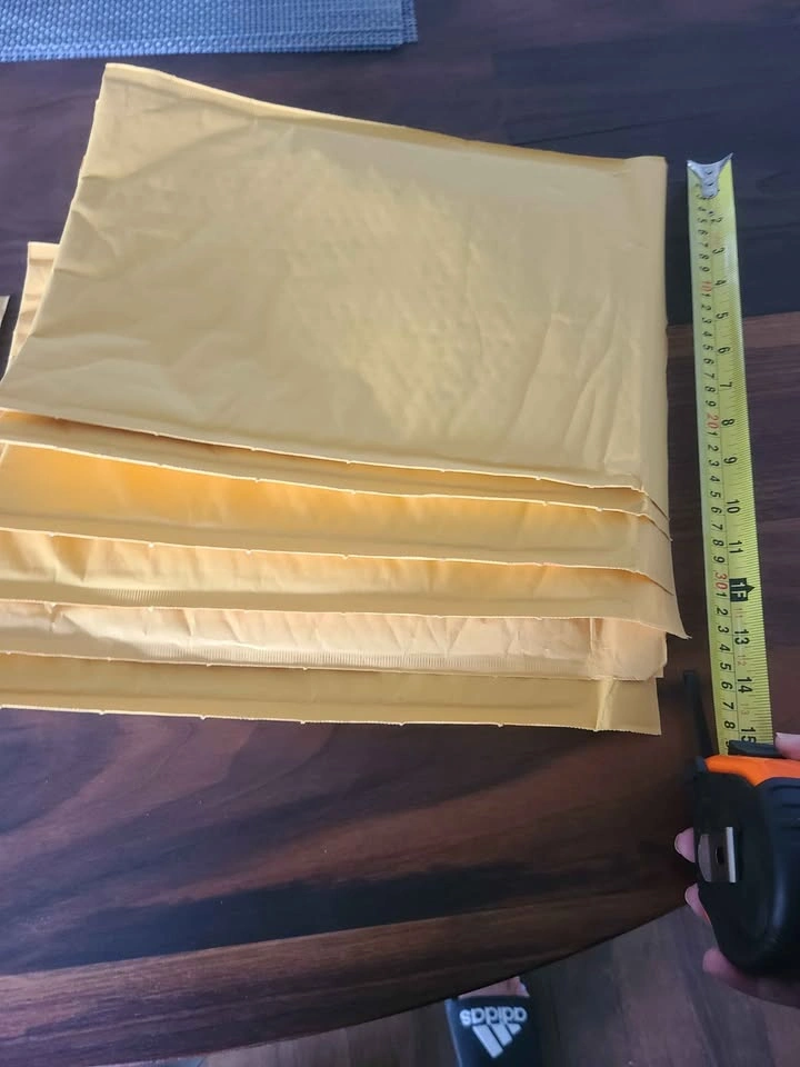 New Assorted Yellow Bubble Mailers 8 large 1 Small - photo 2