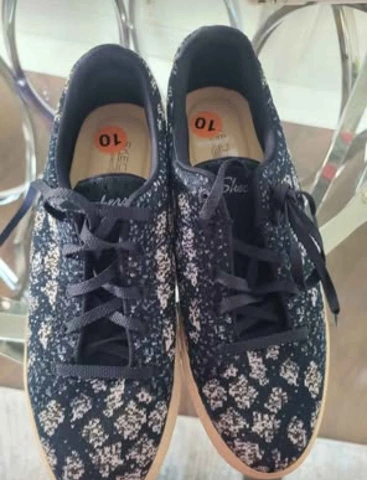Skechers Women's Size 10 Sneakers - photo 4