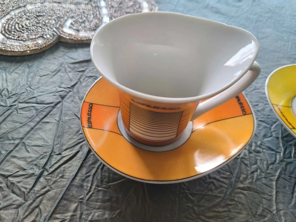 Set of 8 Colourful Modern Espresso Cups and Saucers - photo 4
